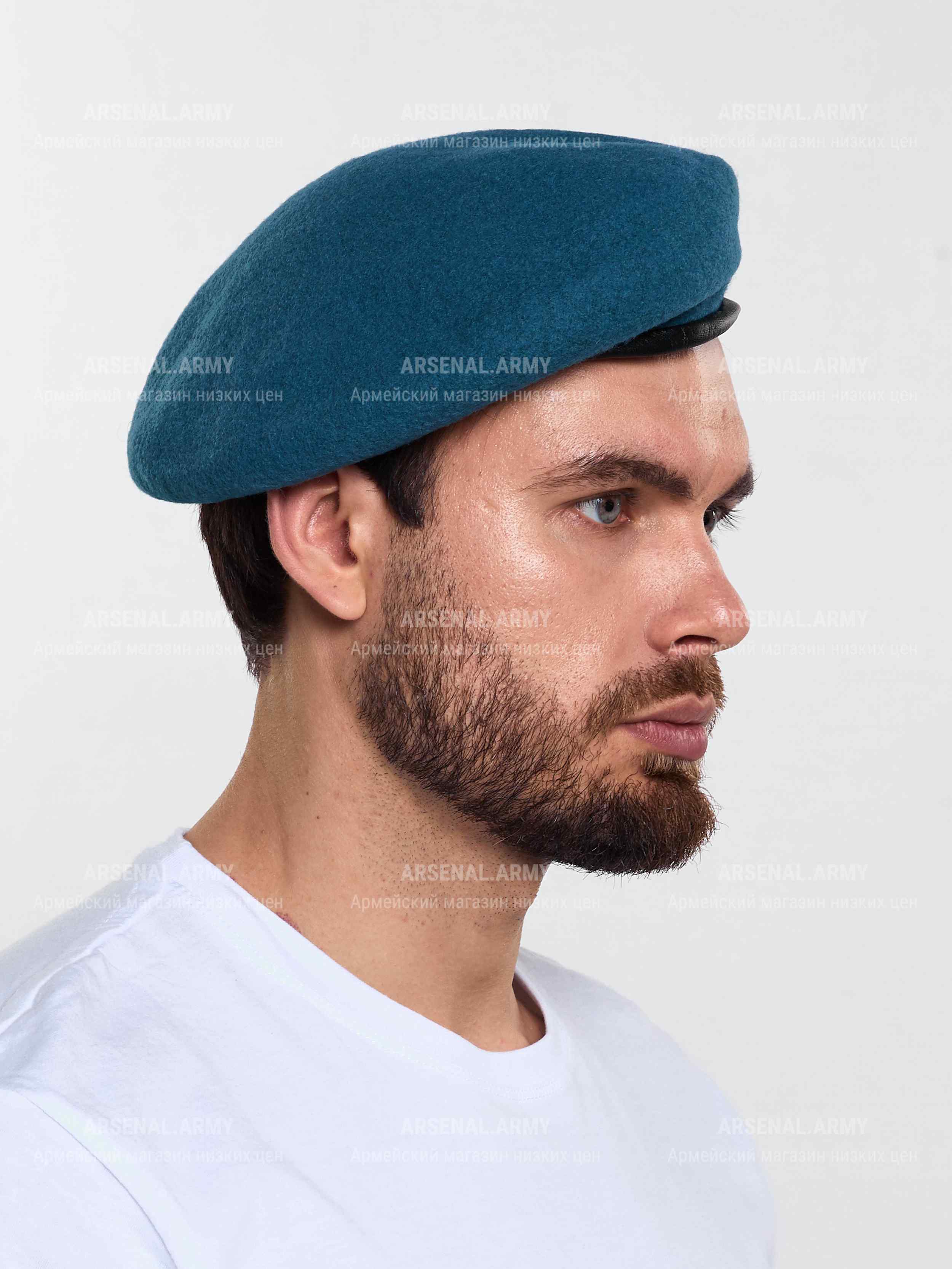 Берет голубой катаный — 2