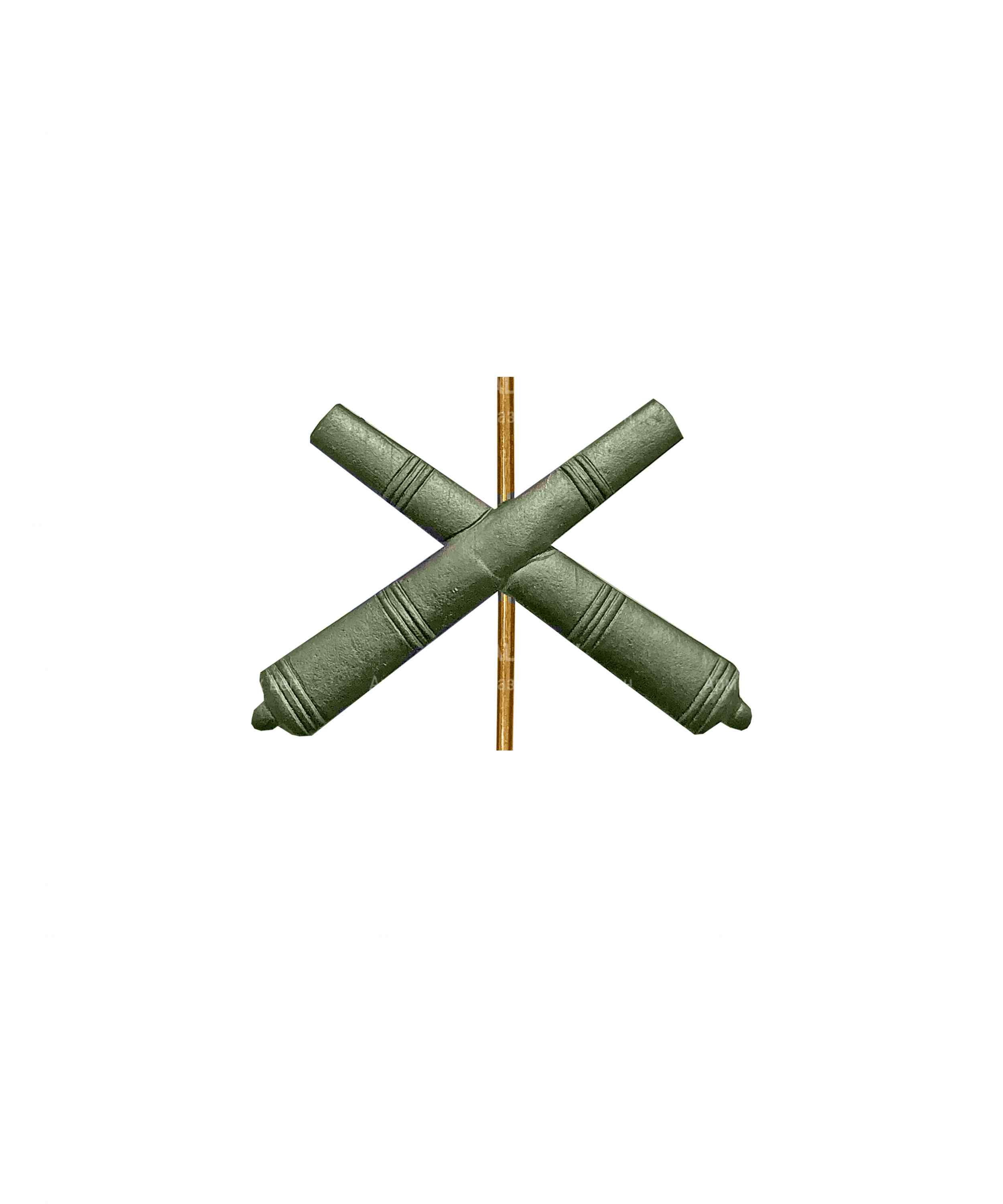 Эмблема артиллерии металлическая зеленая — 1