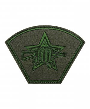 Превью Шеврон вышитый кулак зеленый &mdash; 1