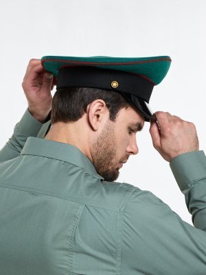 Фуражка пограничных войск старого образца &mdash; 3