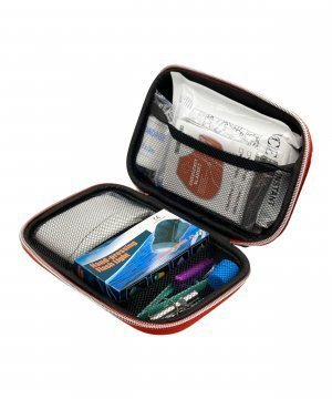 Аптечка в футляре &mdash; 1