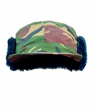 Превью Кепи утепленная кукла зеленая &mdash; 1