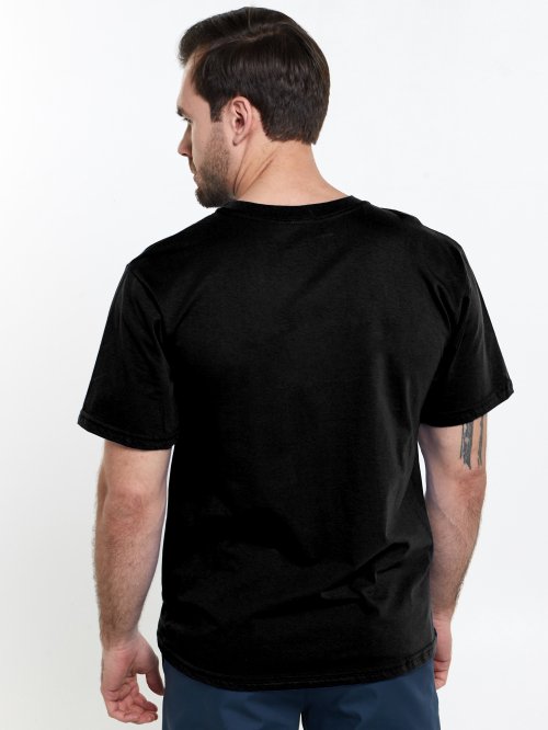 Футболка черная &mdash; 3