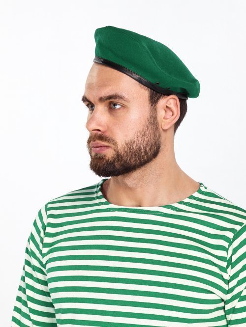 Берет зеленый &mdash; 1