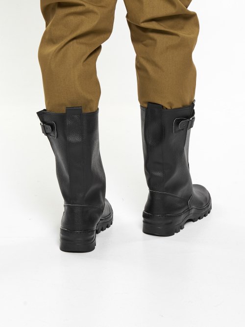 Кирзовые сапоги &mdash; 3